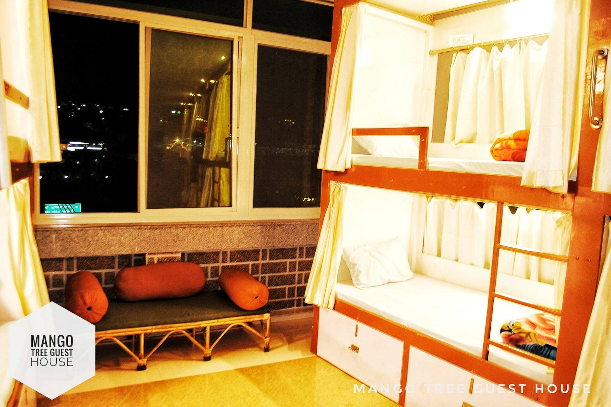 Mango Tree Guest House Ришикеш Экстерьер фото